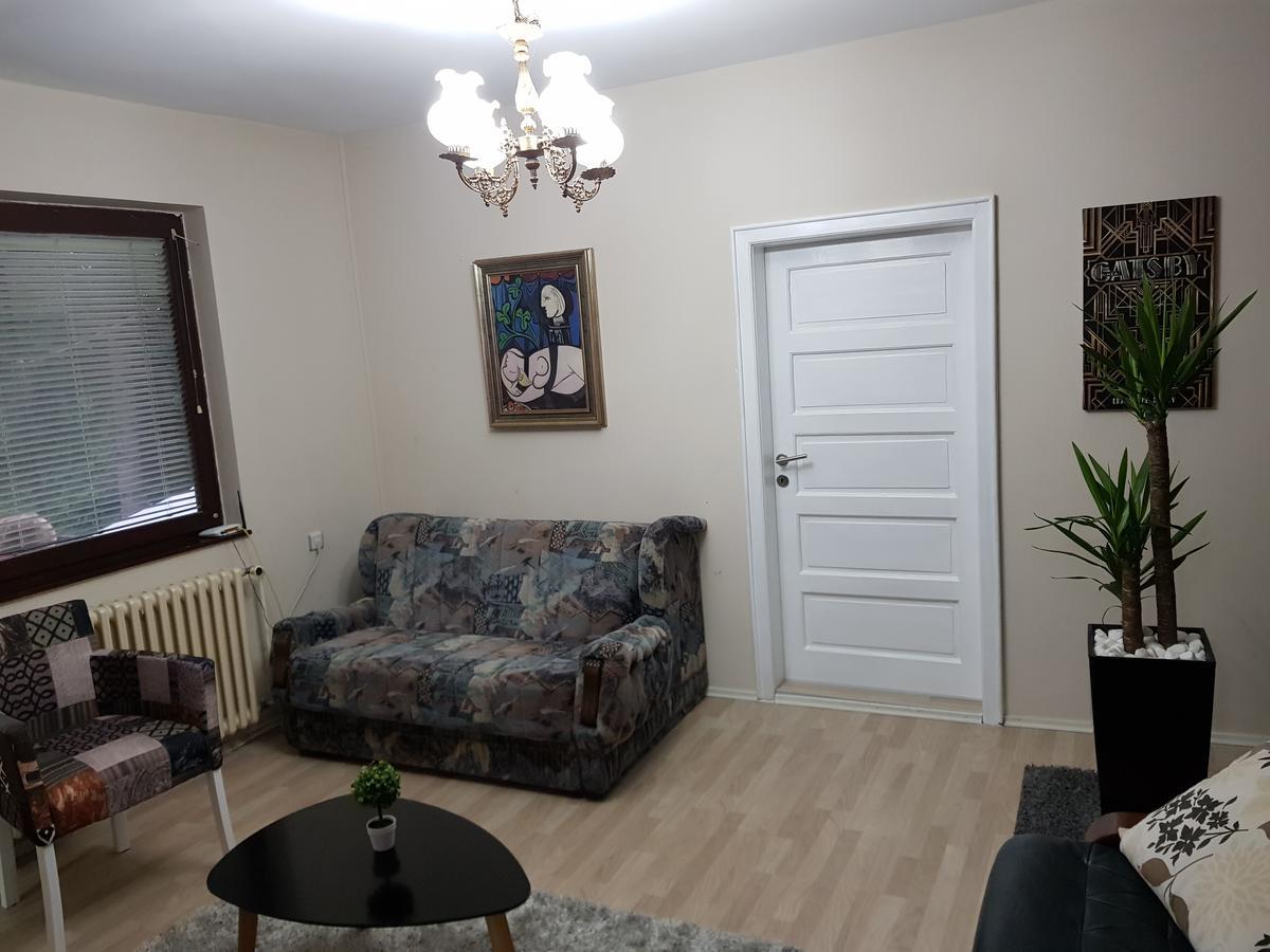 Apartments Cvetkovic Relax Нишка Баня Екстериор снимка