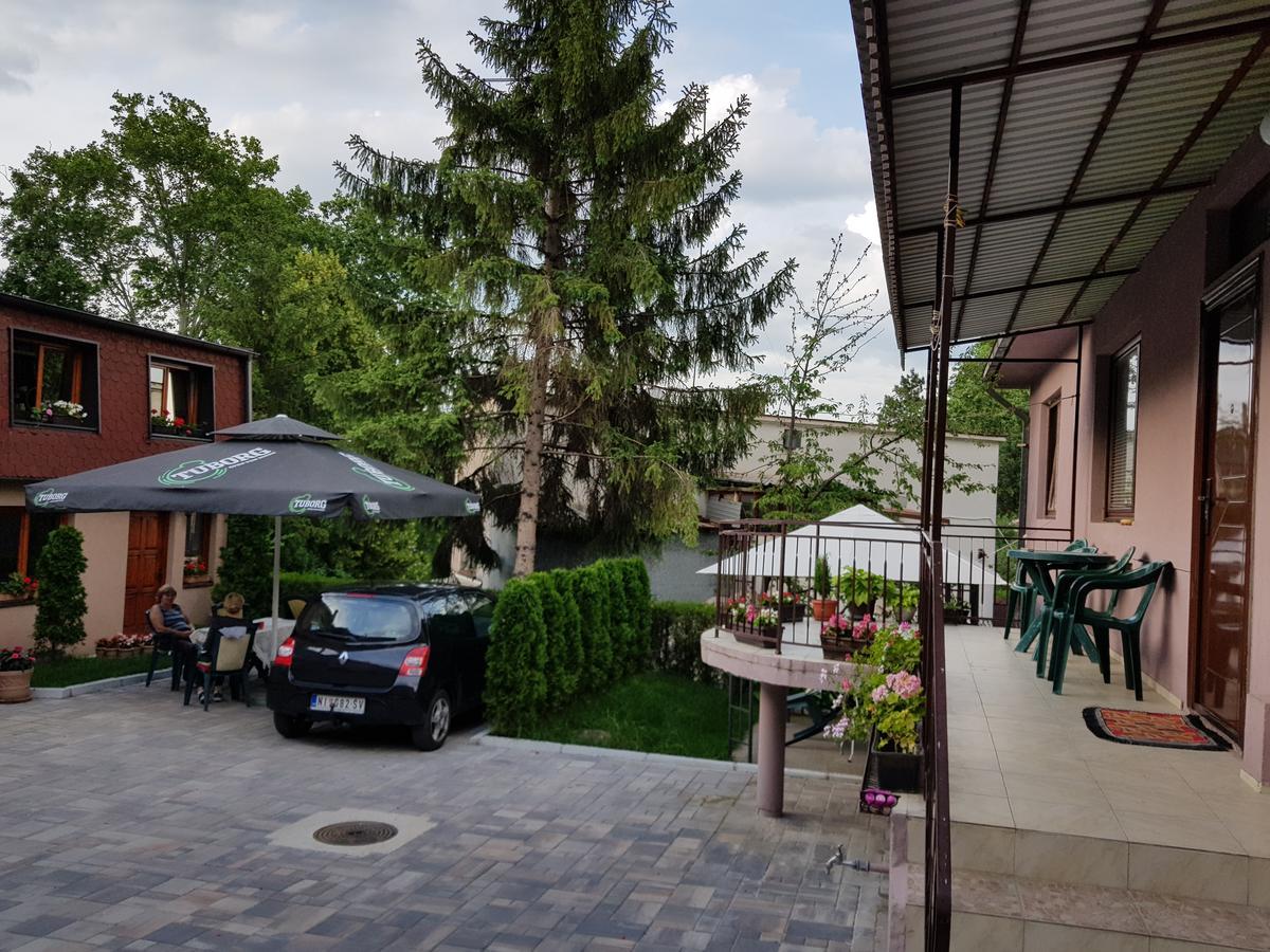 Apartments Cvetkovic Relax Нишка Баня Екстериор снимка